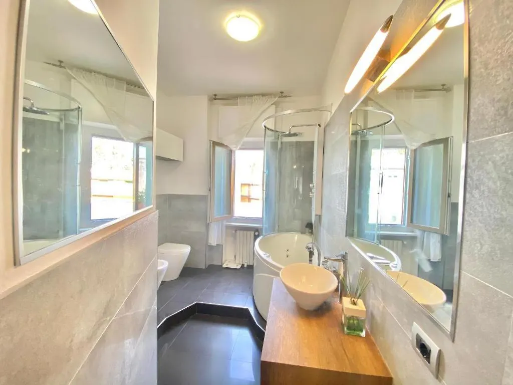 밀라노 Fontanili House 아파트